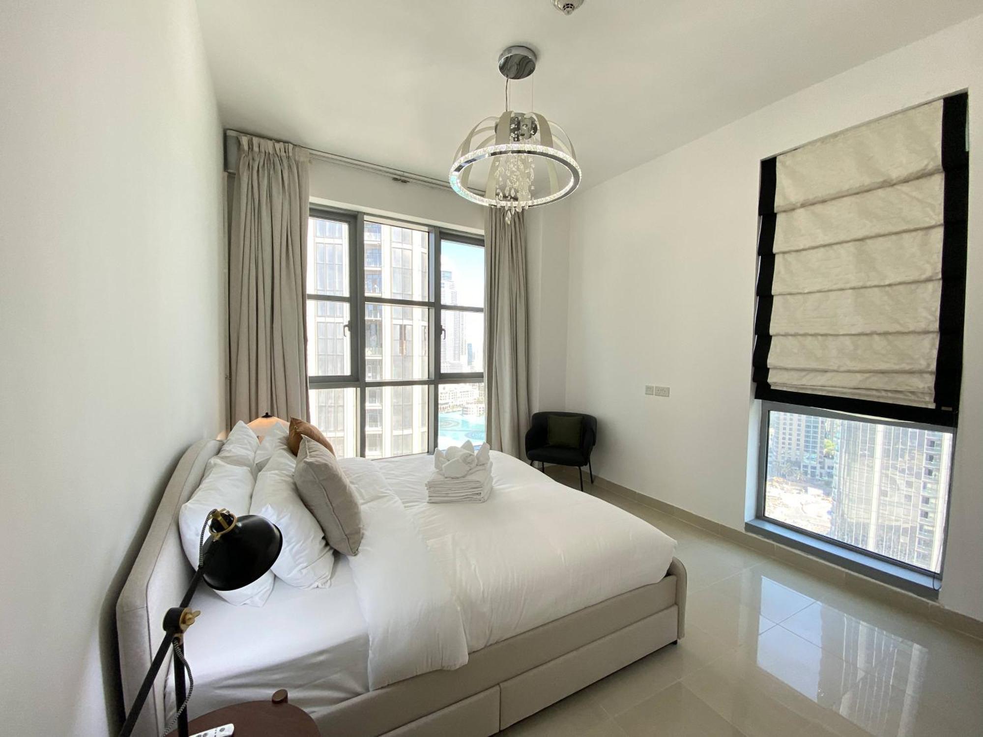 Lux Bnb Standpoint Tower Burj & Fountain Views Dubai Esterno foto