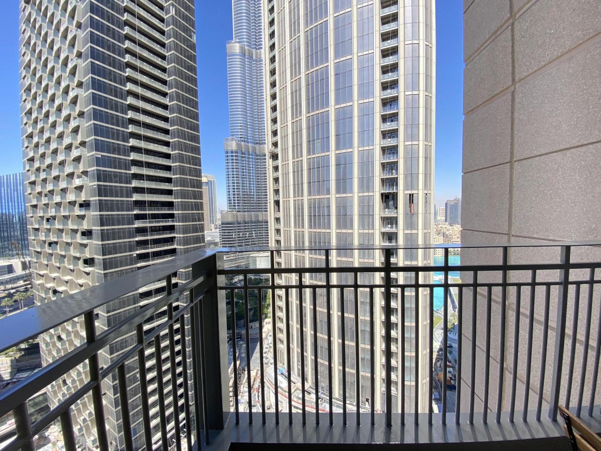 Lux Bnb Standpoint Tower Burj & Fountain Views Dubai Esterno foto